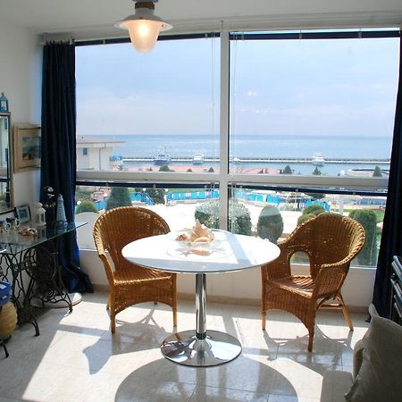 Baratero Vlas Marina Apartment Sveti Vlas Esterno foto