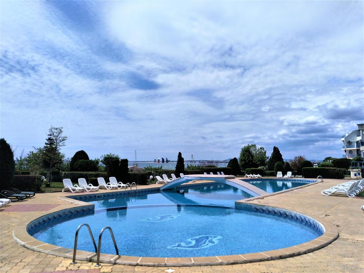 Baratero Vlas Marina Apartment Sveti Vlas Esterno foto