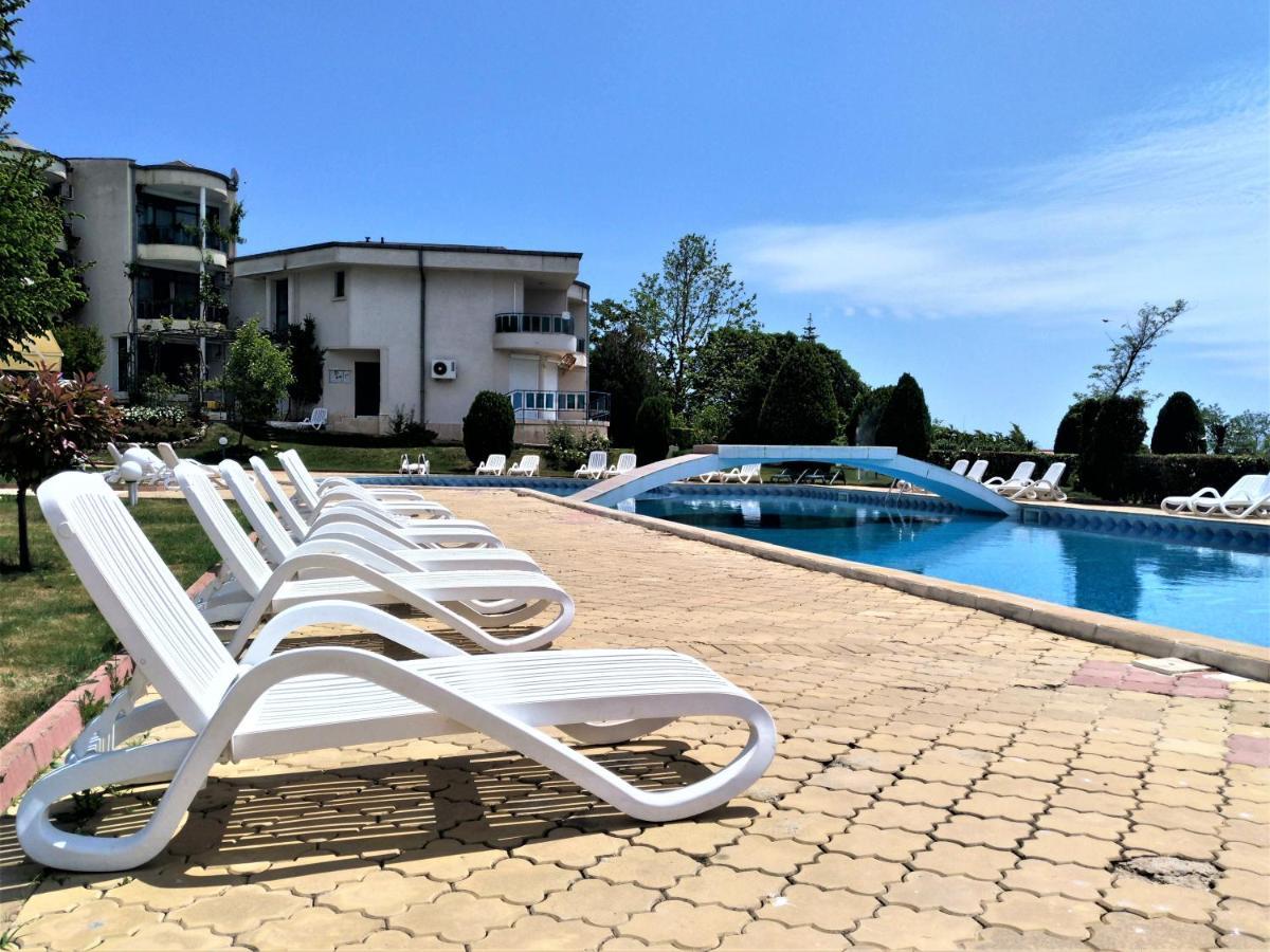 Baratero Vlas Marina Apartment Sveti Vlas Esterno foto