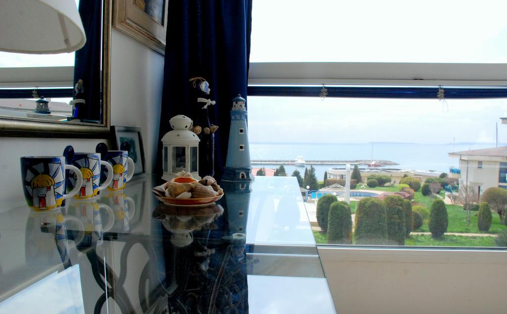 Baratero Vlas Marina Apartment Sveti Vlas Esterno foto