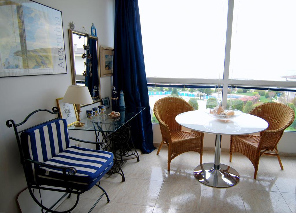 Baratero Vlas Marina Apartment Sveti Vlas Esterno foto