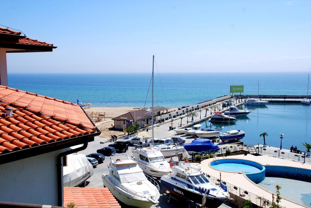 Baratero Vlas Marina Apartment Sveti Vlas Esterno foto